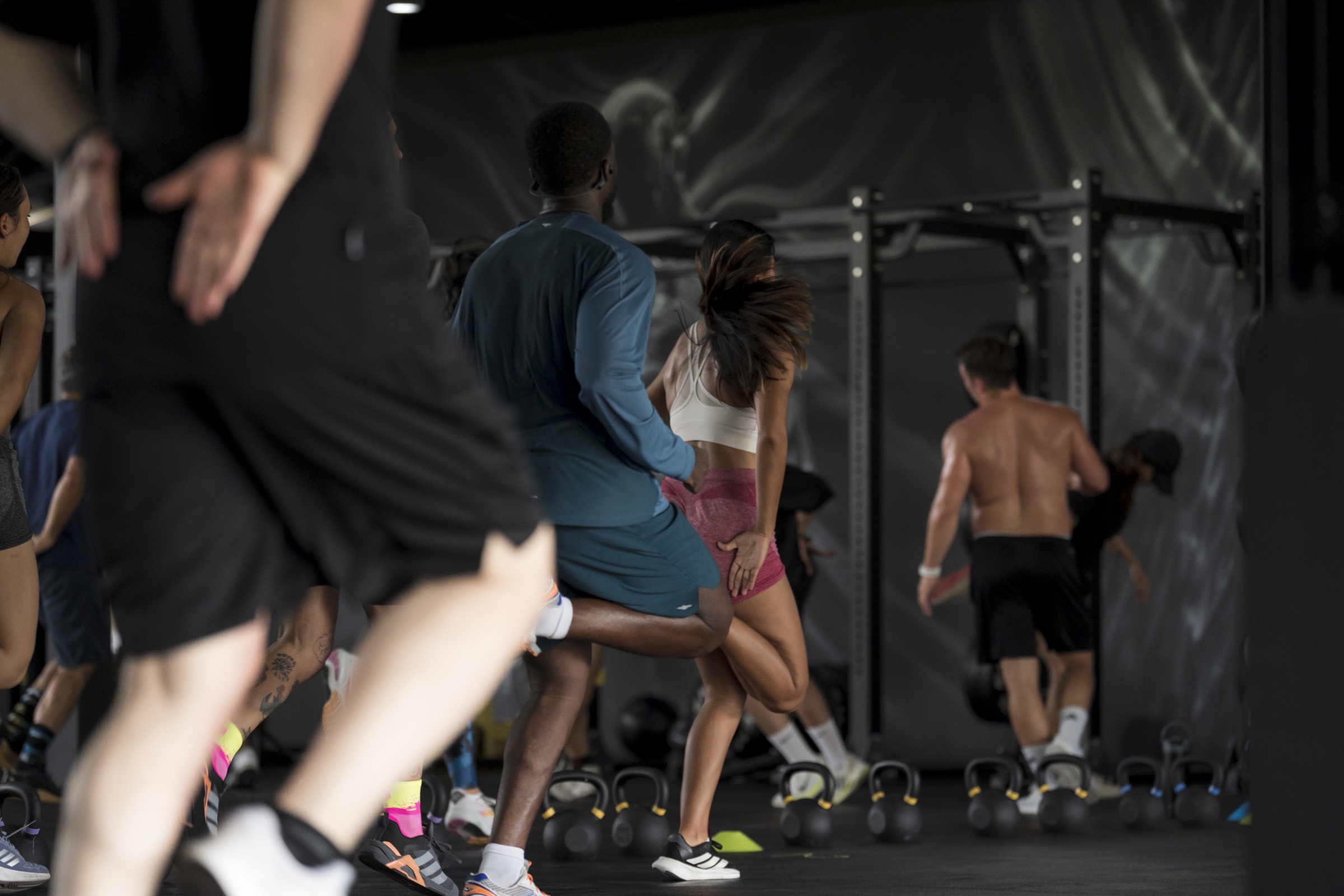 EMPOWER athletes moving together during HIIT